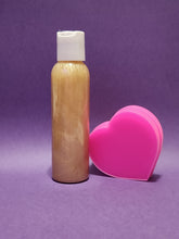 Load image into Gallery viewer, Shimmering Body Oils
