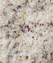 Load image into Gallery viewer, Soak It Up Luxurious Bath Blends
