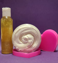 Load image into Gallery viewer, Shimmering Body Oils
