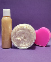 Load image into Gallery viewer, Shimmering Body Oils
